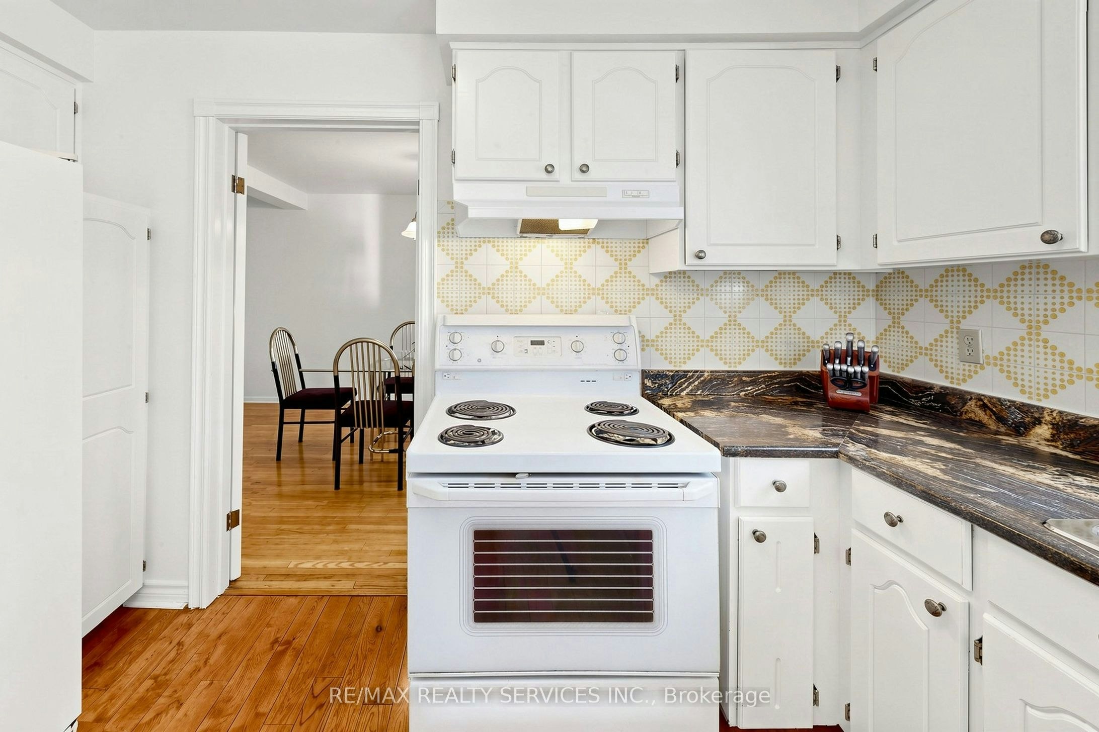 25 Malcolm Crescent, Brampton, ON, L6S 3C7 - 21