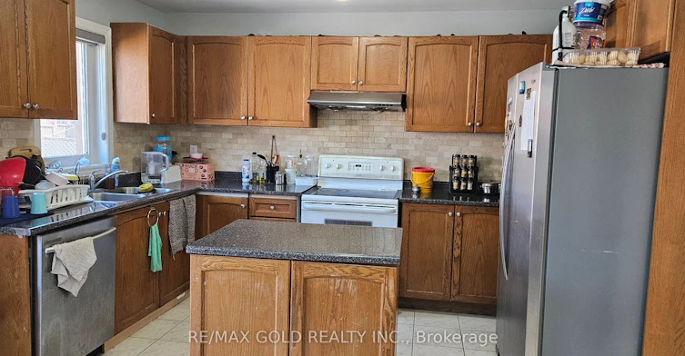 Upper-431 Krotone Crescent, Mississauga, ON, L5W 1T8 - 4