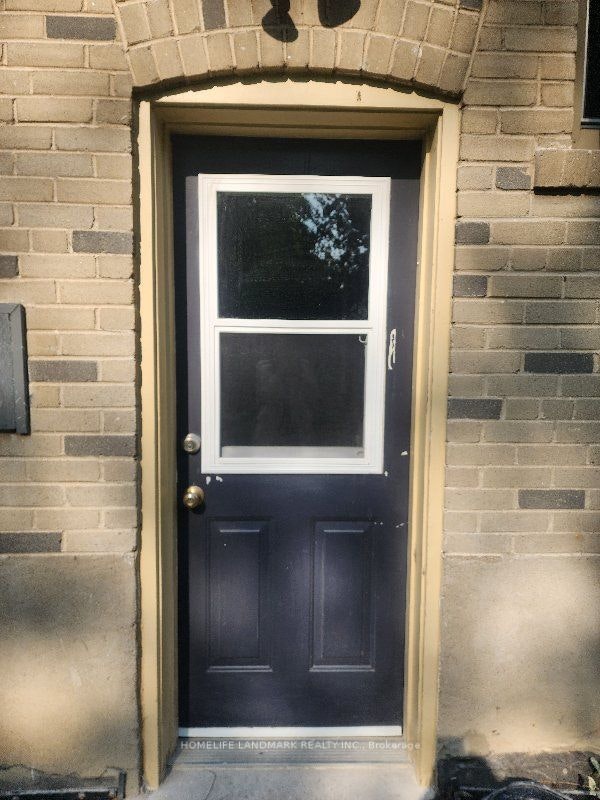 2042 Constance Drive, Oakville, ON, L6J 2V5