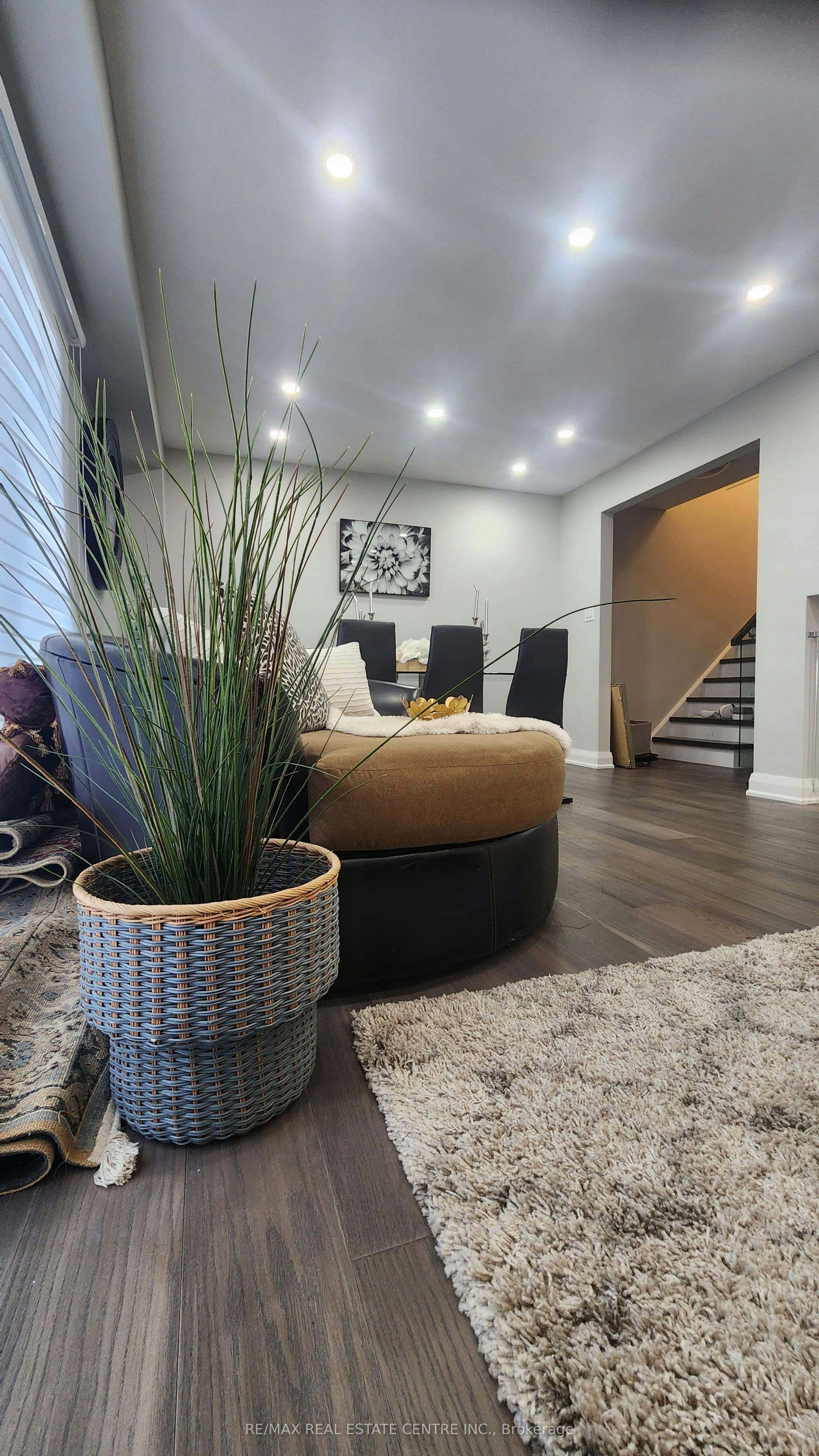 (Main)-4079 Trapper Crescent, Mississauga, ON, L5L 3A7 - 8