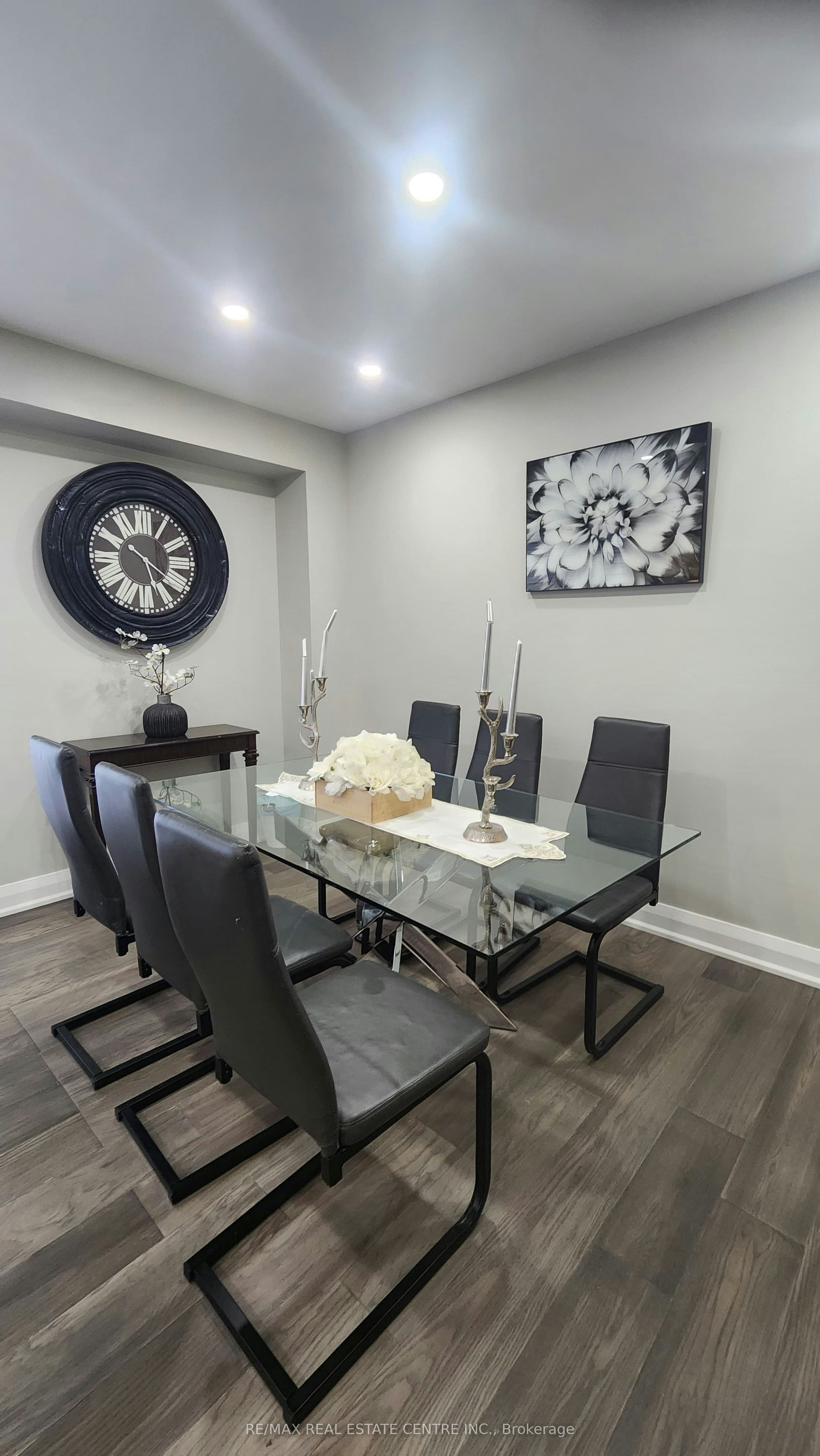 (Main)-4079 Trapper Crescent, Mississauga, ON, L5L 3A7 - 9