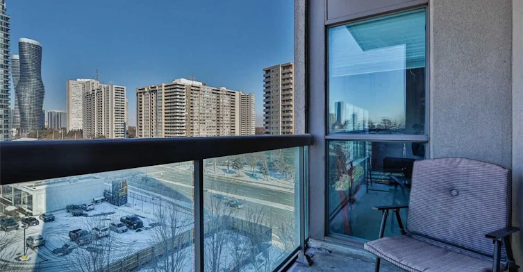 807-3504 Hurontario Street, Mississauga, ON, L5B 0B9 - 14