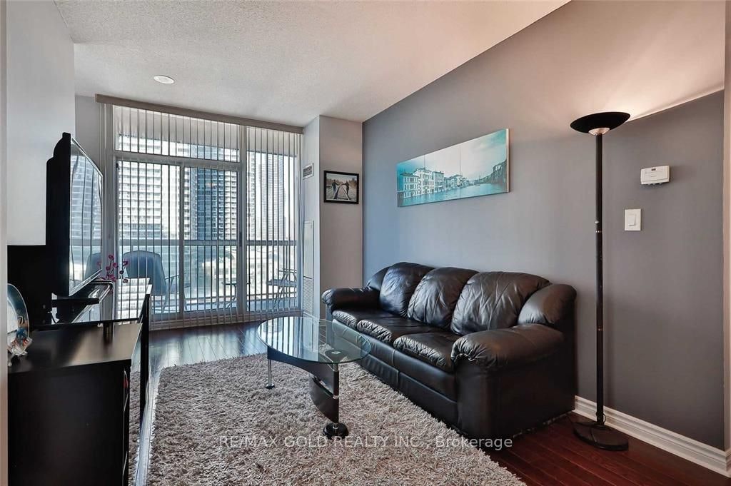 807-3504 Hurontario Street, Mississauga, ON, L5B 0B9 - 9