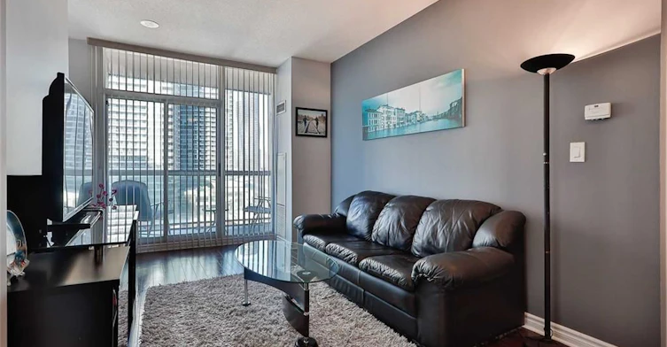 807-3504 Hurontario Street, Mississauga, ON, L5B 0B9 - 9