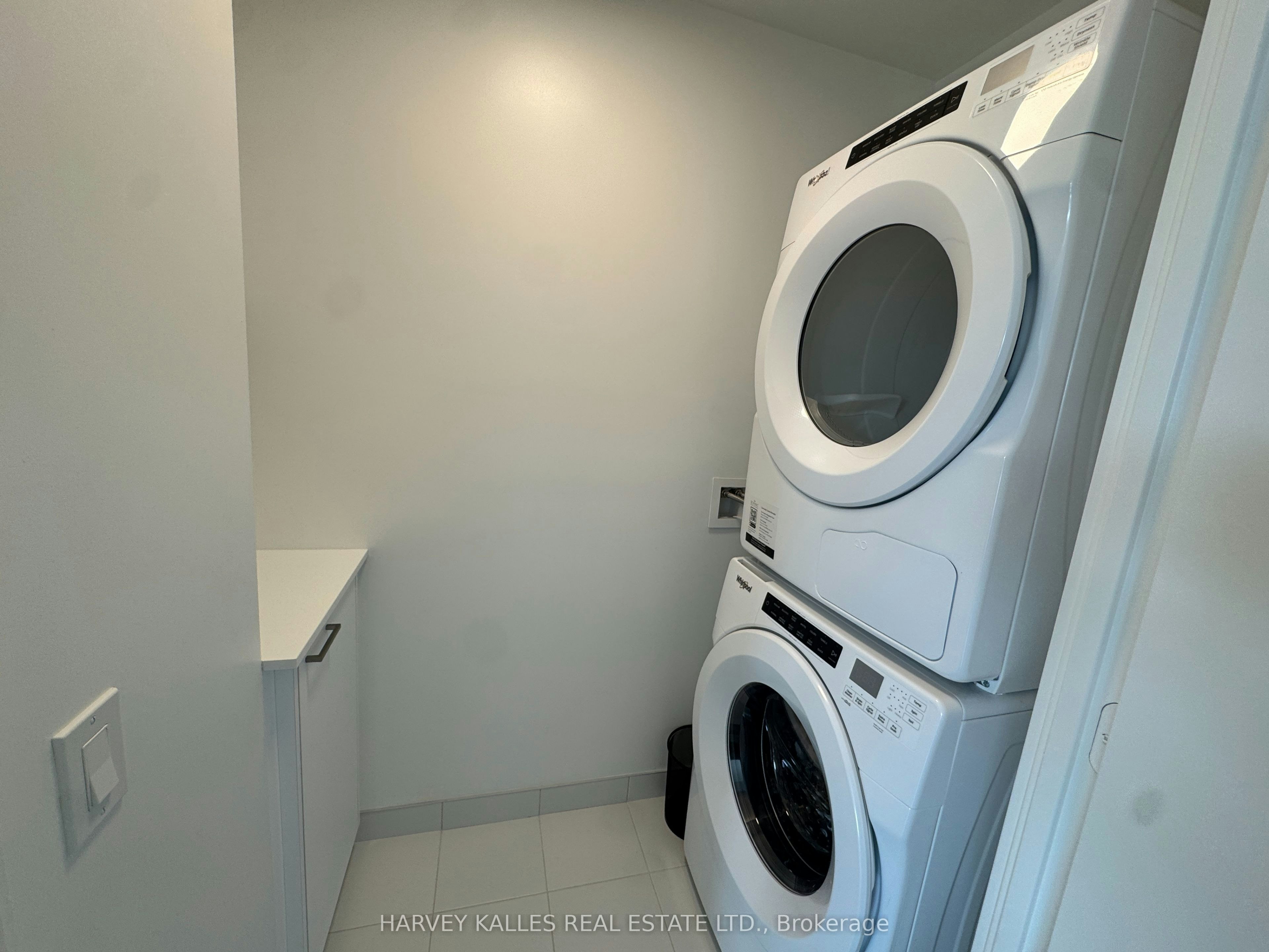 729-858 Dupont Street, Toronto, ON, M6G 0C1 - 9