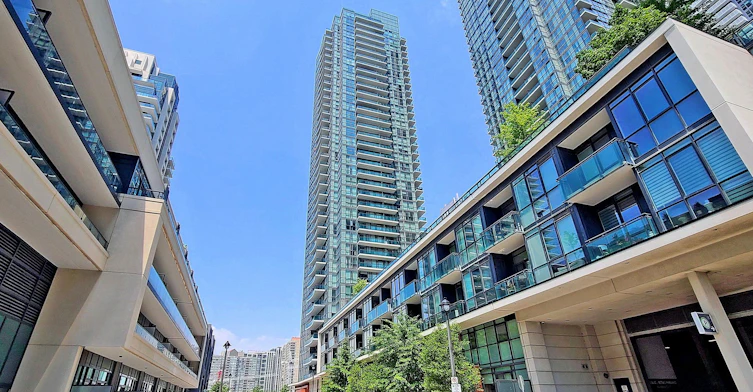 505-4099 Brickstone Mews, Mississauga, ON, L5B 0G2 - 2