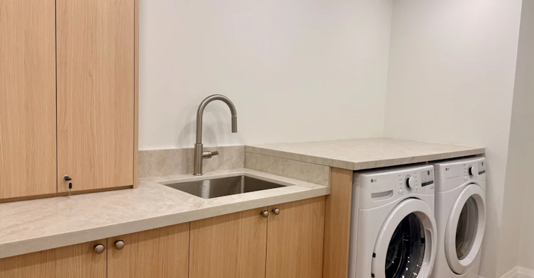 277 Kennedy Avenue, Toronto, ON, M6P 3C4 - 4