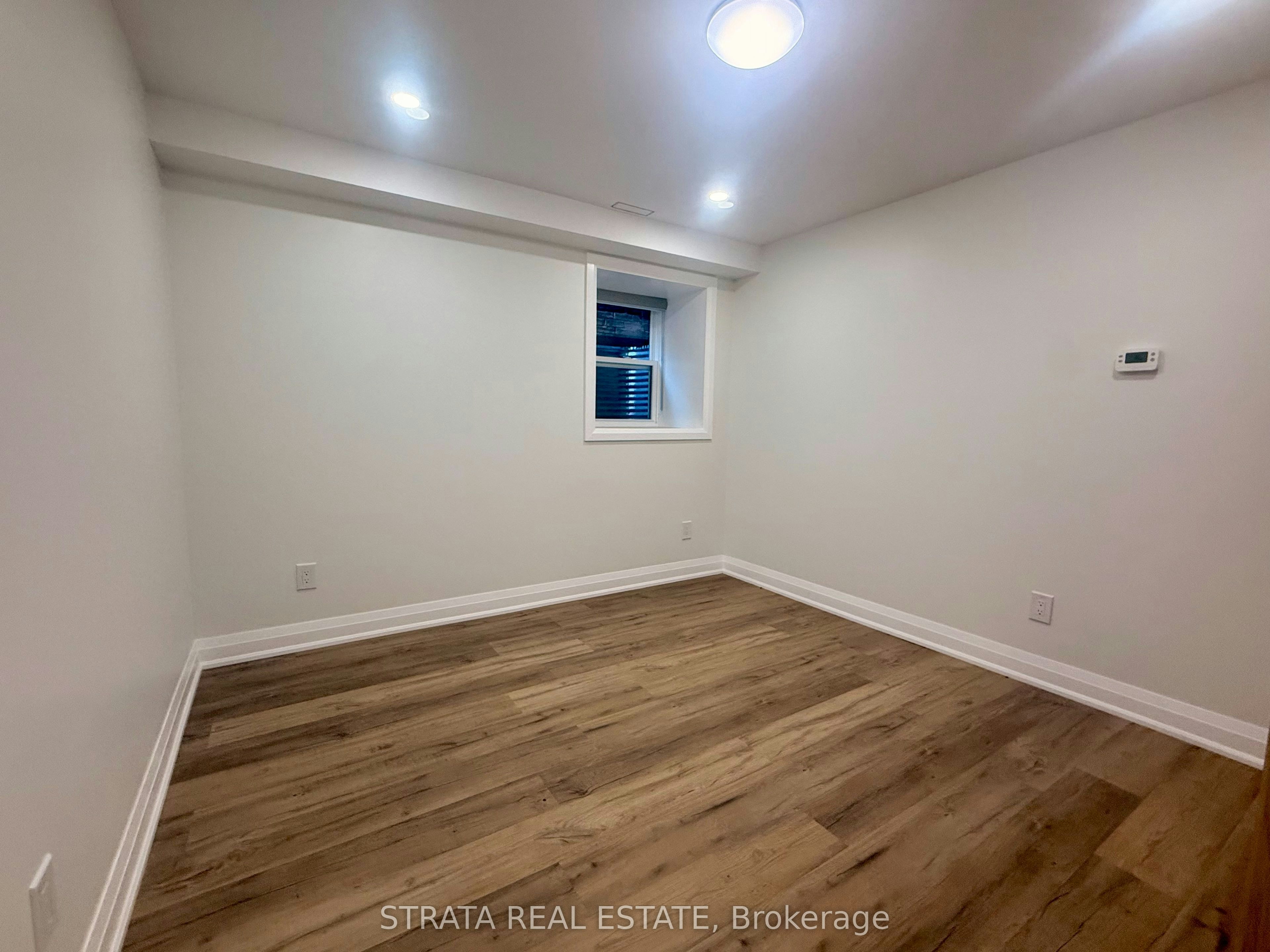 277 Kennedy Avenue, Toronto, ON, M6P 3C4 - 16