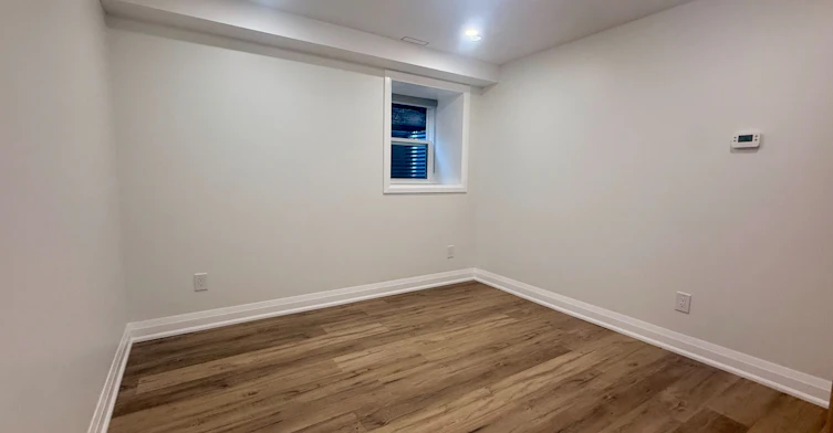 277 Kennedy Avenue, Toronto, ON, M6P 3C4 - 16