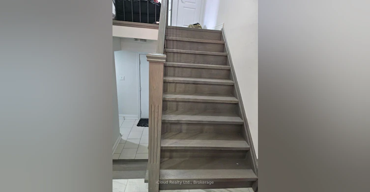 Upper-61 Hull Street, Mississauga, ON, L4T 1C9 - 12