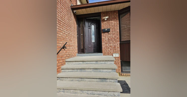 Upper-61 Hull Street, Mississauga, ON, L4T 1C9 - 3
