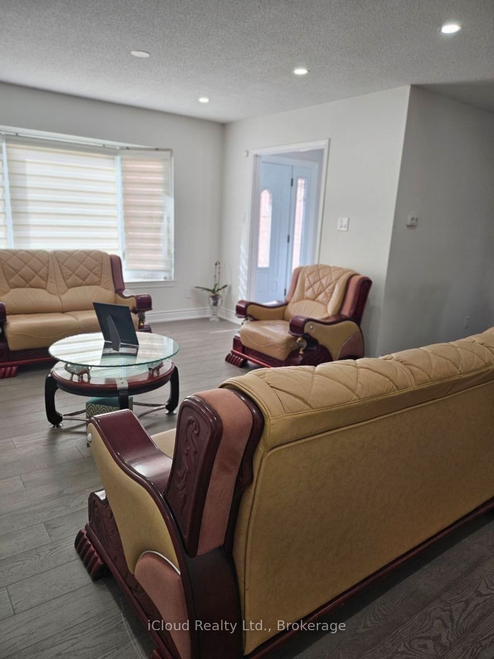Upper-61 Hull Street, Mississauga, ON, L4T 1C9 - 7