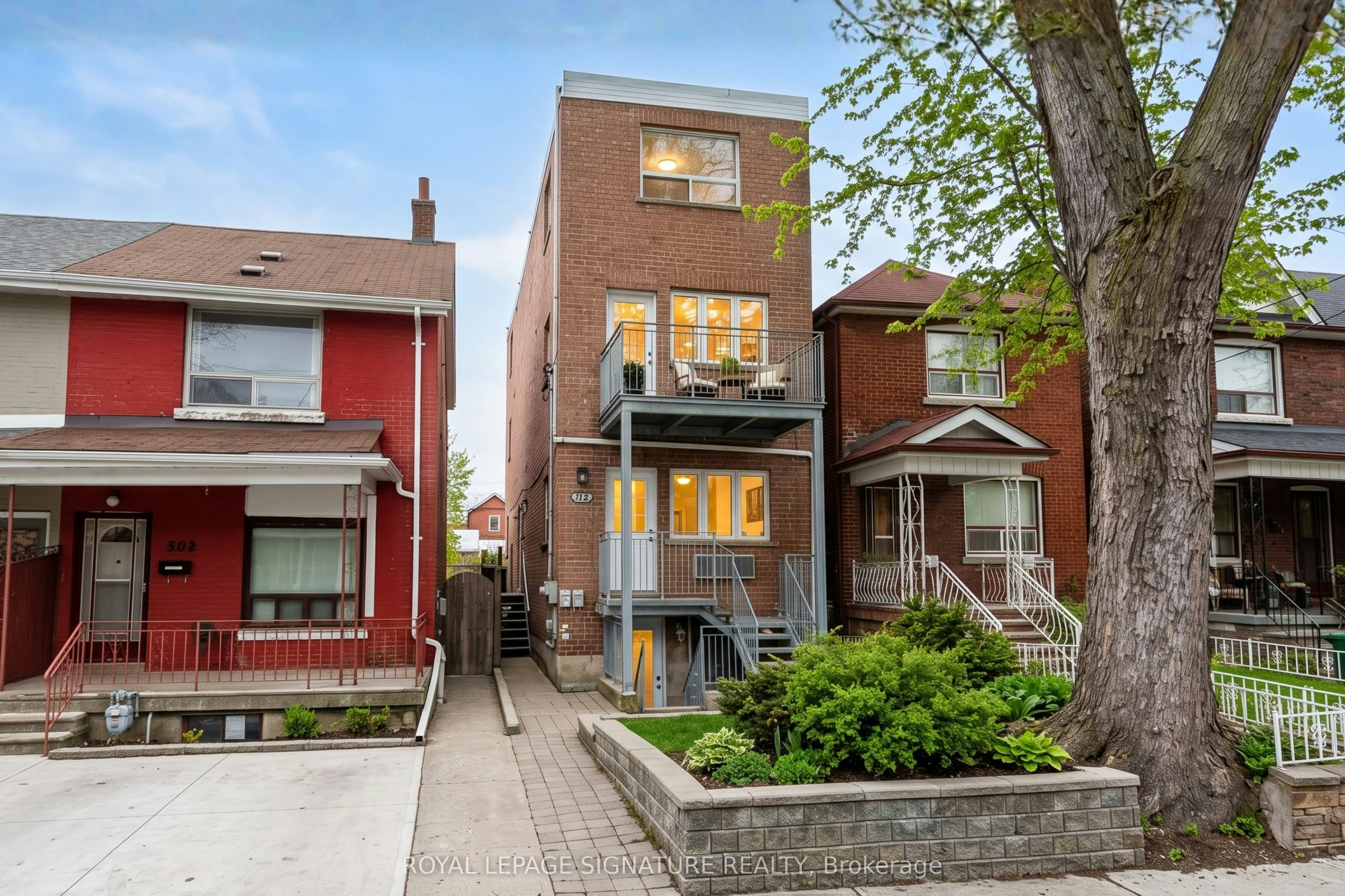 Lower-512 Concord Avenue, Toronto, ON, M6H 2P8