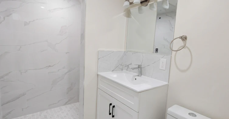 Lower-512 Concord Avenue, Toronto, ON, M6H 2P8 - 7