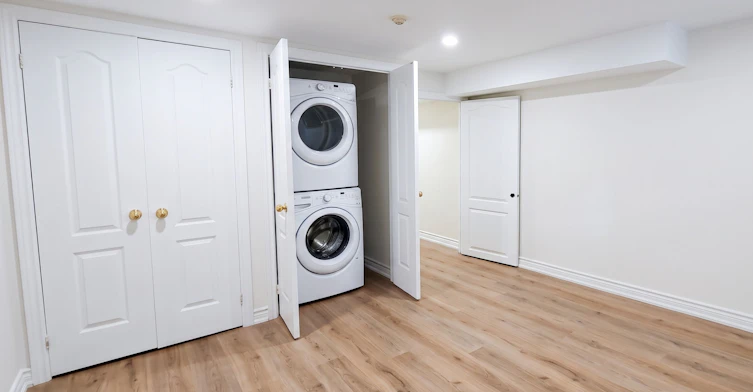 Lower-512 Concord Avenue, Toronto, ON, M6H 2P8 - 8