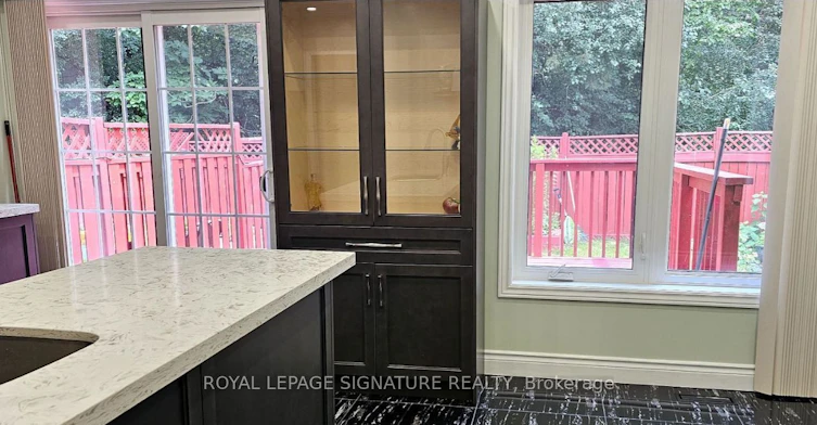 213 Fernforest Drive, Brampton, ON, L6R 1T7 - 3