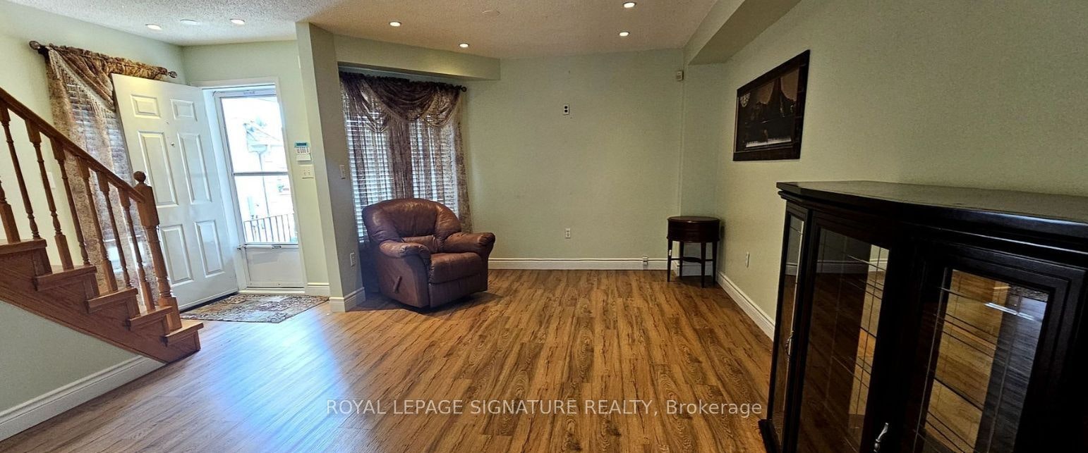 213 Fernforest Drive, Brampton, ON, L6R 1T7 - 2