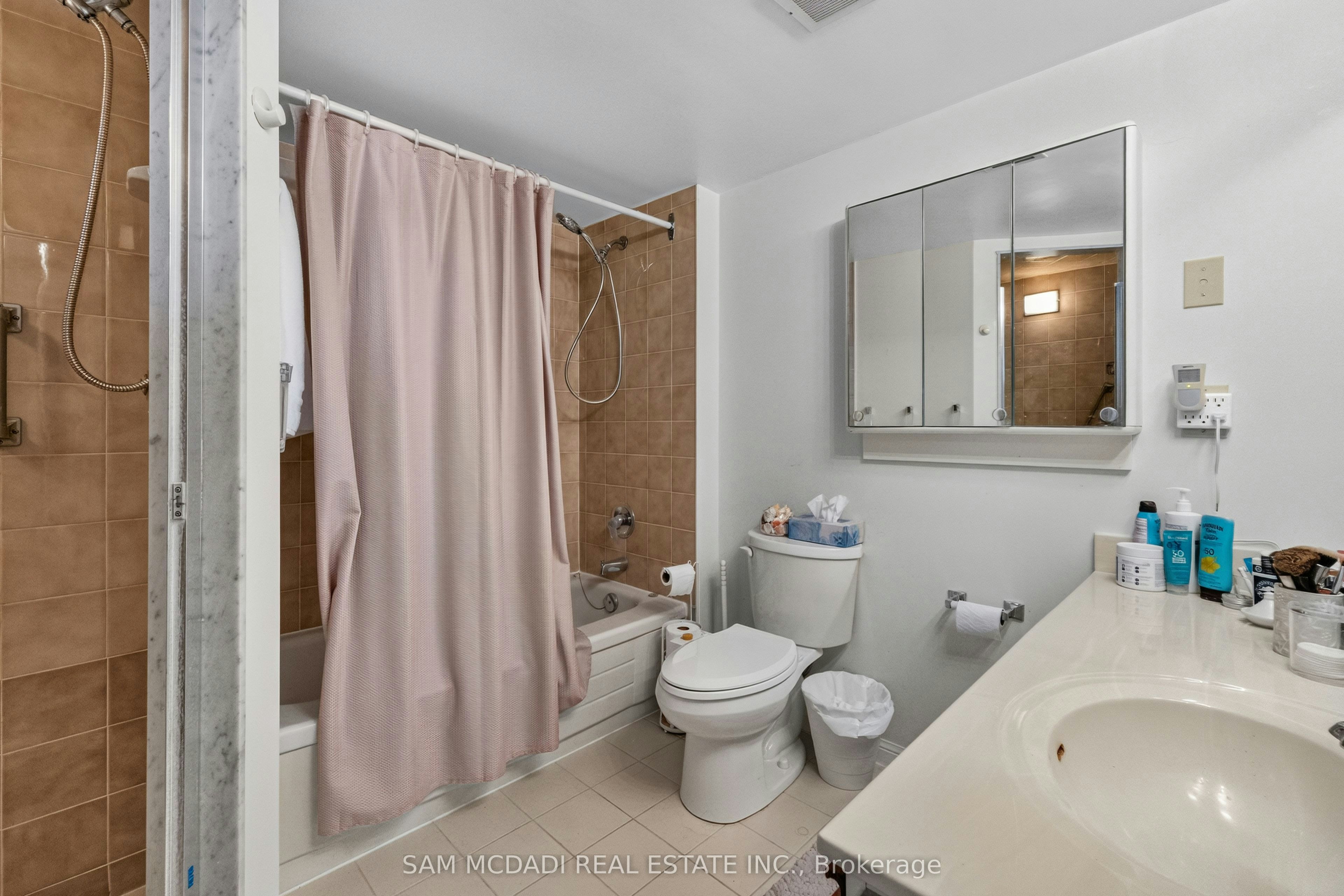 2305-55 Kingsbridge Garden Circle, Mississauga, ON, L5R 1Y1 - 21