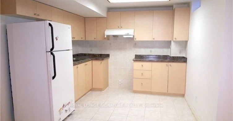 5641 Watersfield Avenue, Mississauga, ON, L5M 7E9 - 15
