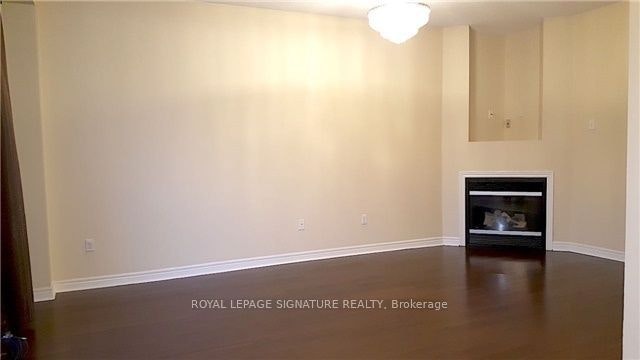 5641 Watersfield Avenue, Mississauga, ON, L5M 7E9 - 4
