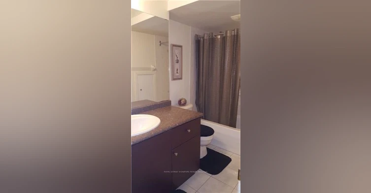 5641 Watersfield Avenue, Mississauga, ON, L5M 7E9 - 19