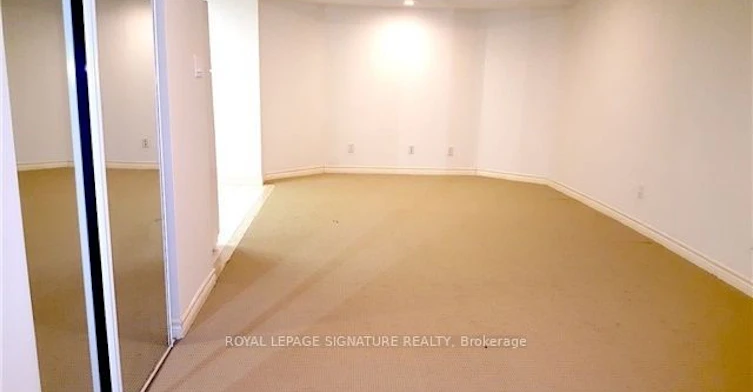 5641 Watersfield Avenue, Mississauga, ON, L5M 7E9 - 16