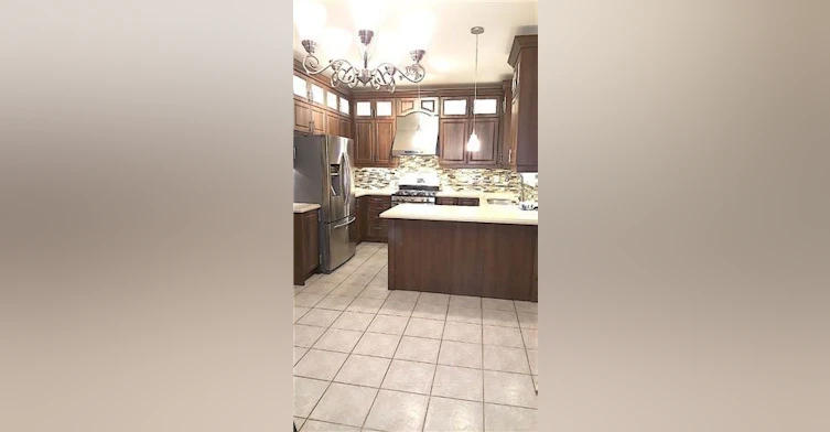 5641 Watersfield Avenue, Mississauga, ON, L5M 7E9 - 7