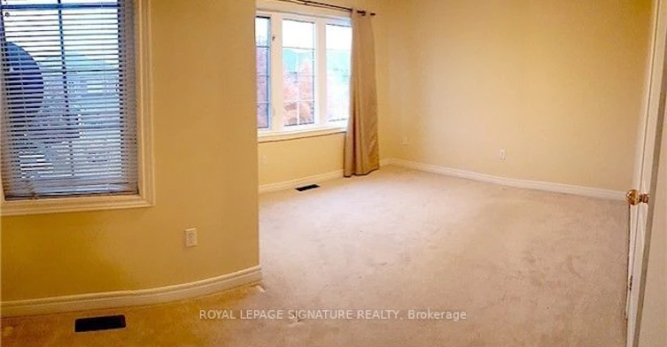 5641 Watersfield Avenue, Mississauga, ON, L5M 7E9 - 12