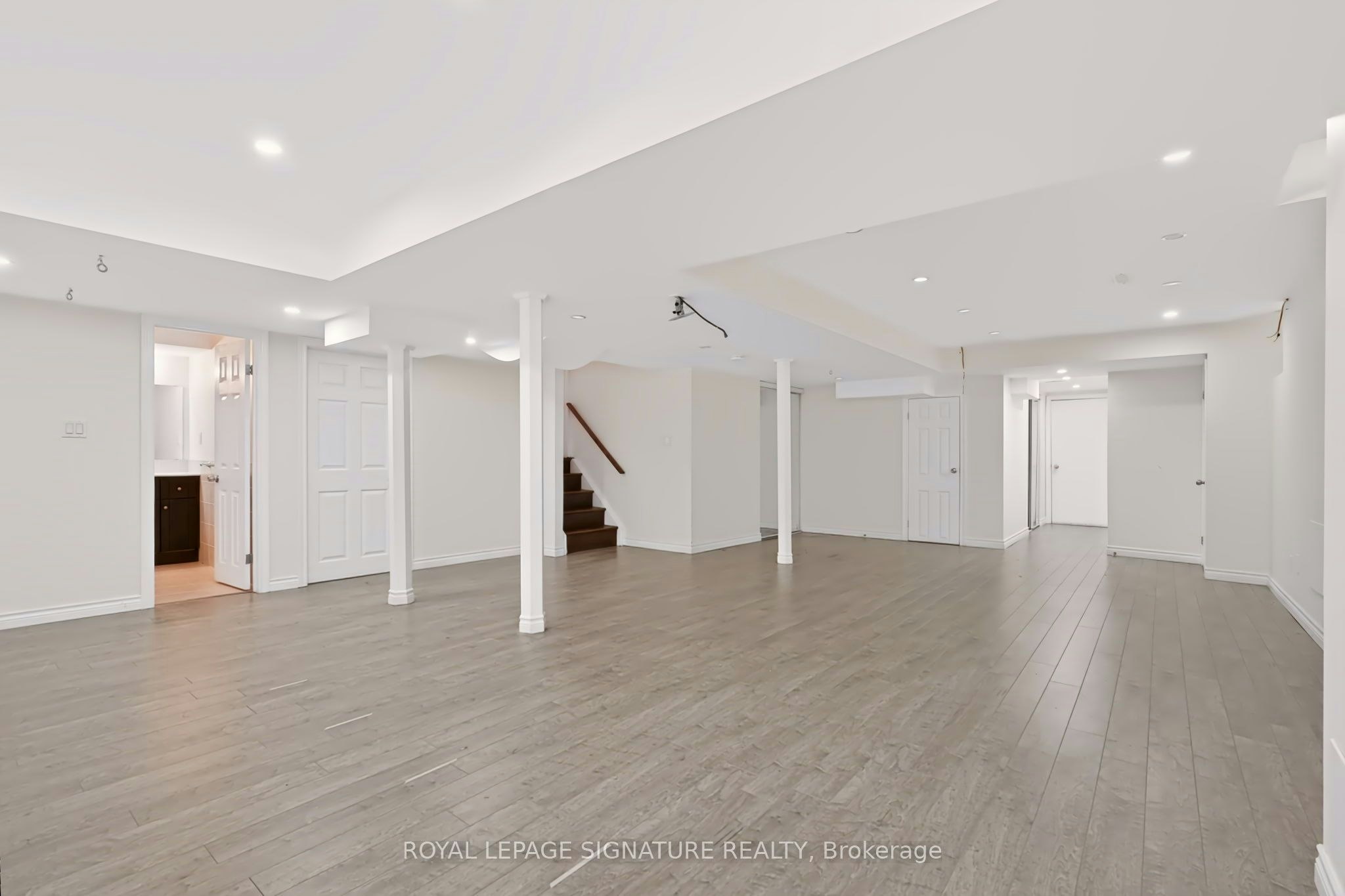 267 Laurentian Avenue, Mississauga, ON, L4Z 2S4 - 38