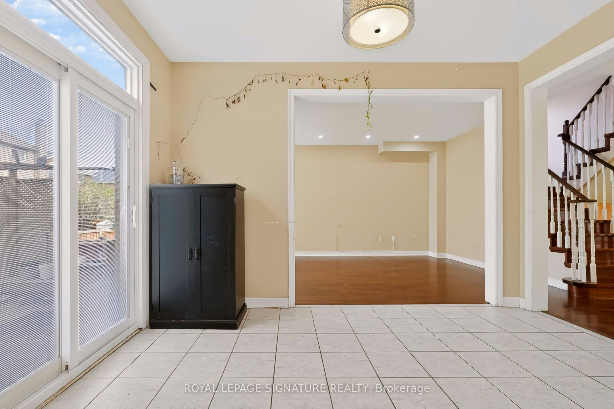 267 Laurentian Avenue, Mississauga, ON, L4Z 2S4 - 9
