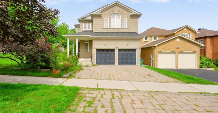 267 Laurentian Avenue, Mississauga, ON, L4Z 2S4 - 2