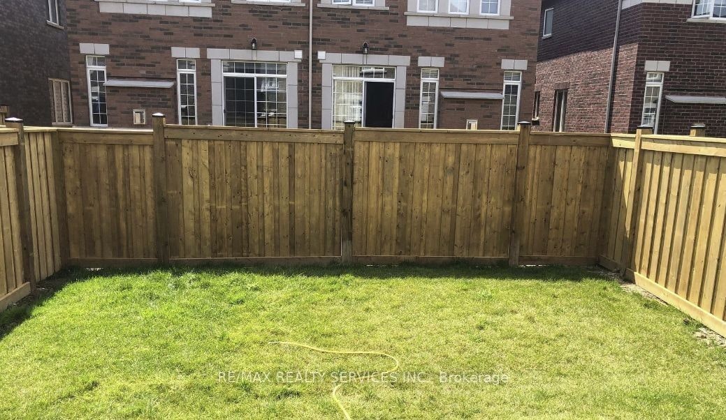 17 Overstone Road E, Halton Hills, ON, L7G 0M9 - 15