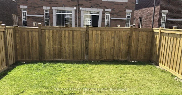 17 Overstone Road E, Halton Hills, ON, L7G 0M9 - 15
