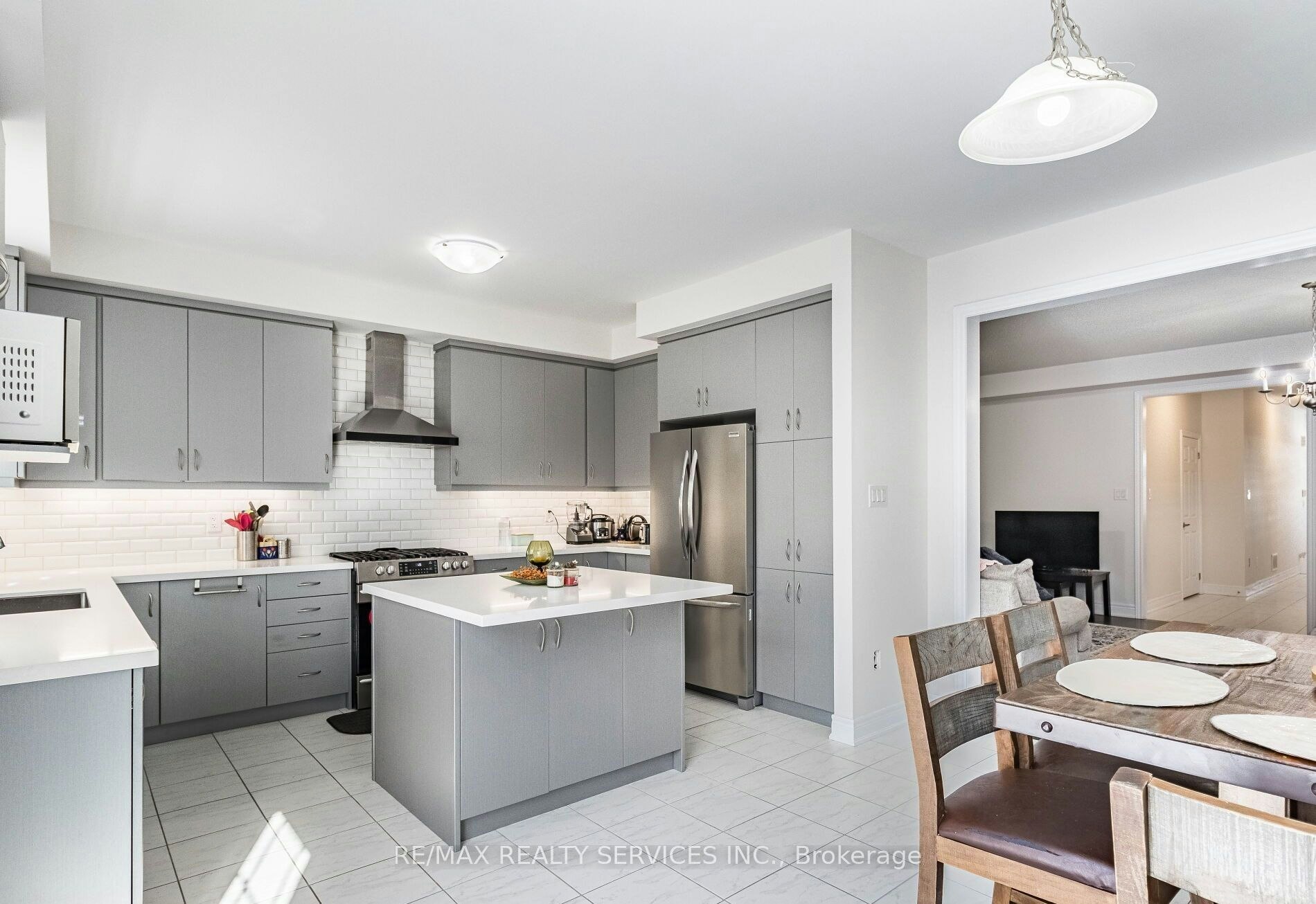 17 Overstone Road E, Halton Hills, ON, L7G 0M9 - 10