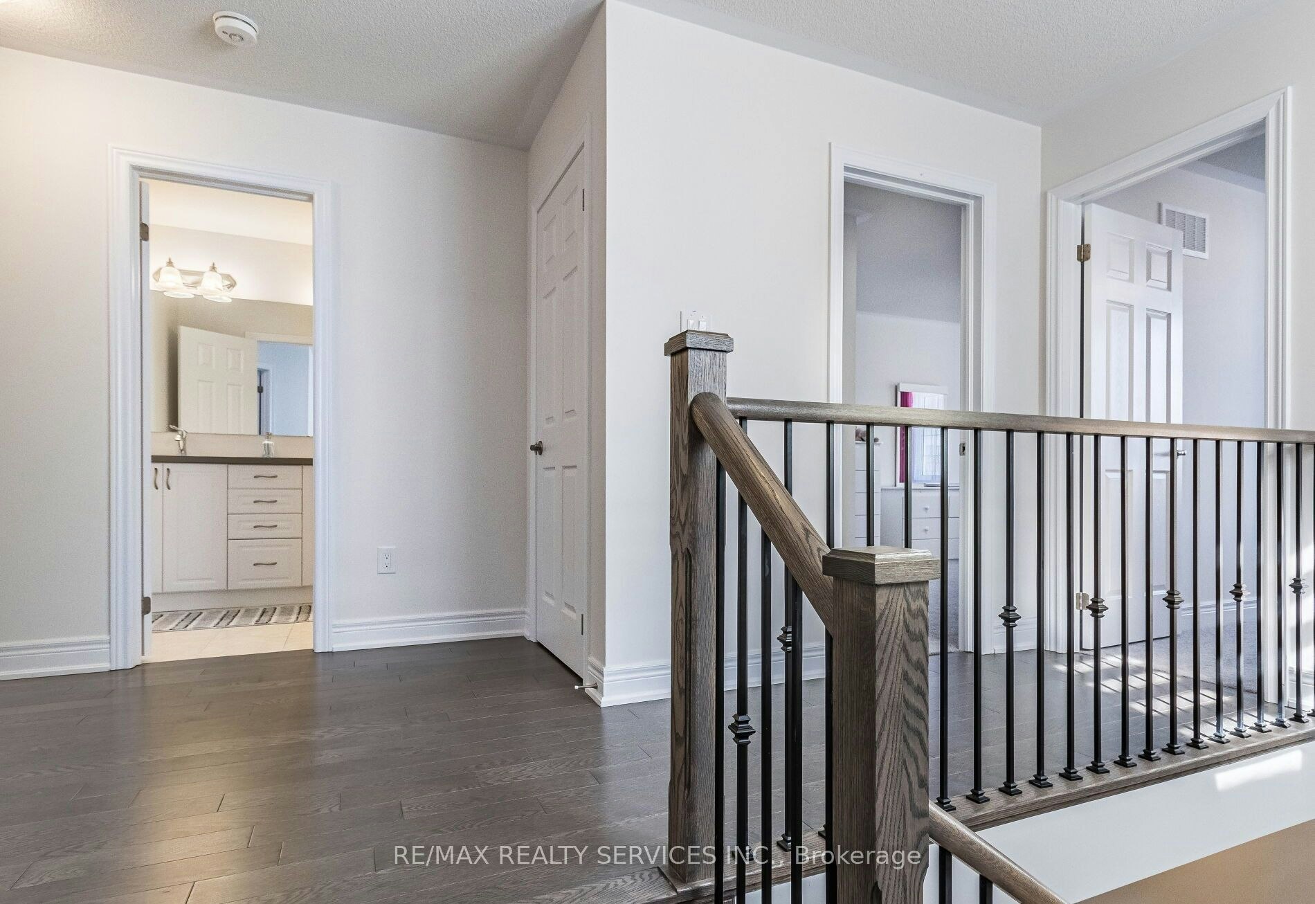 17 Overstone Road E, Halton Hills, ON, L7G 0M9 - 8