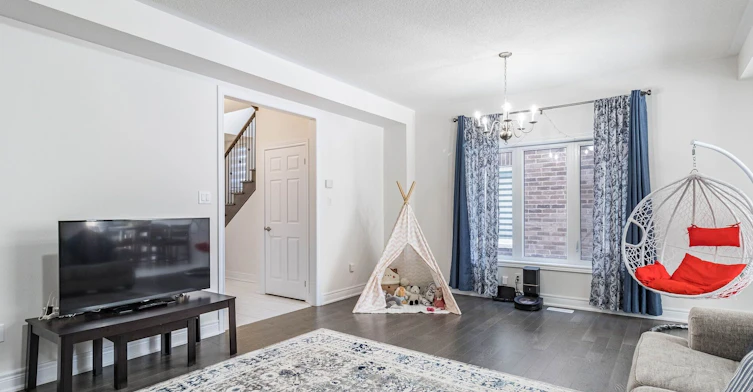 17 Overstone Road E, Halton Hills, ON, L7G 0M9 - 6