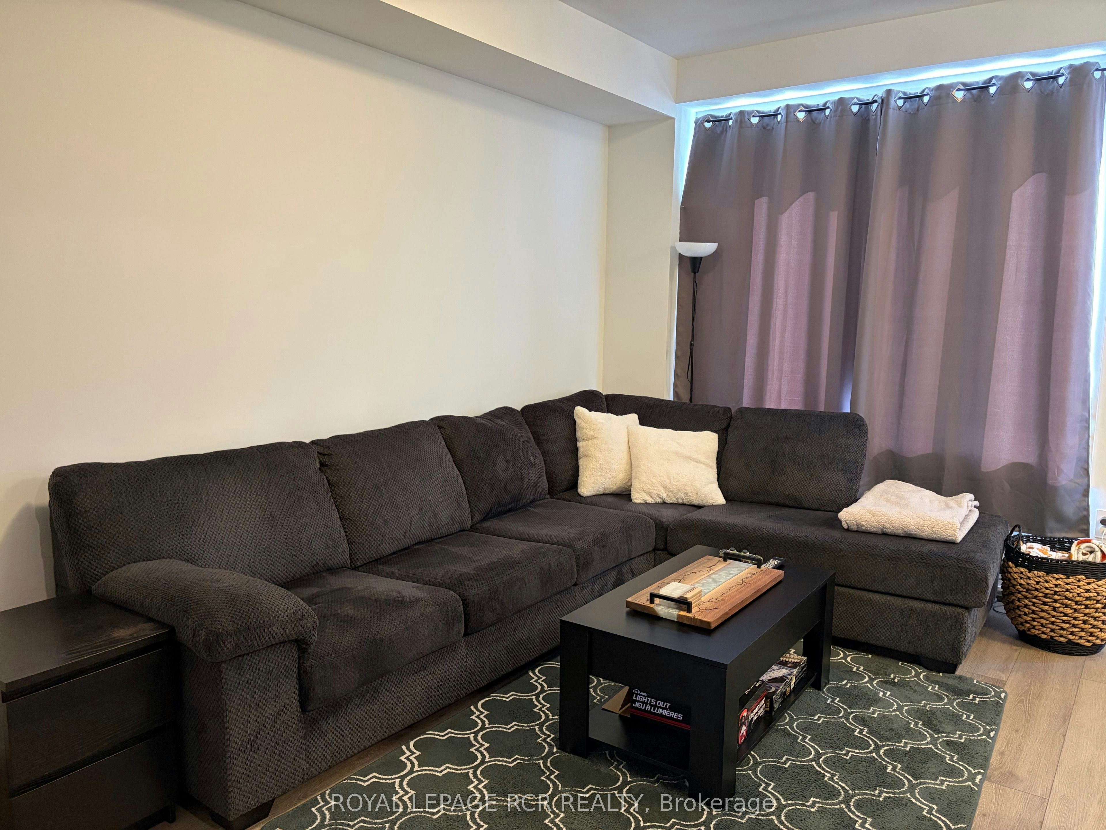 24-690 Broadway N/A, Orangeville, ON, L9W 5C8 - 9