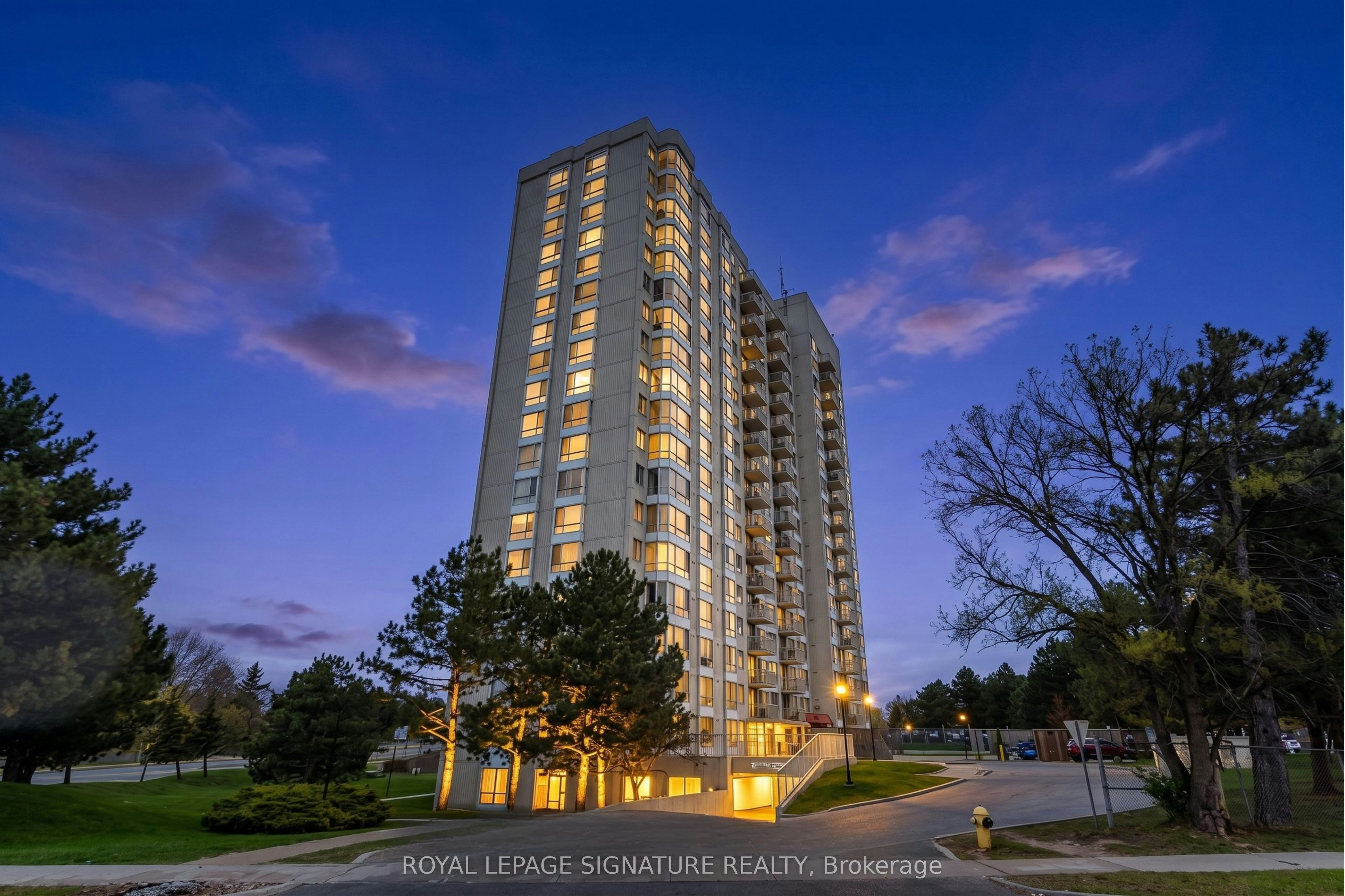 2304-3390 Weston Road, Toronto, ON, M9M 2X3