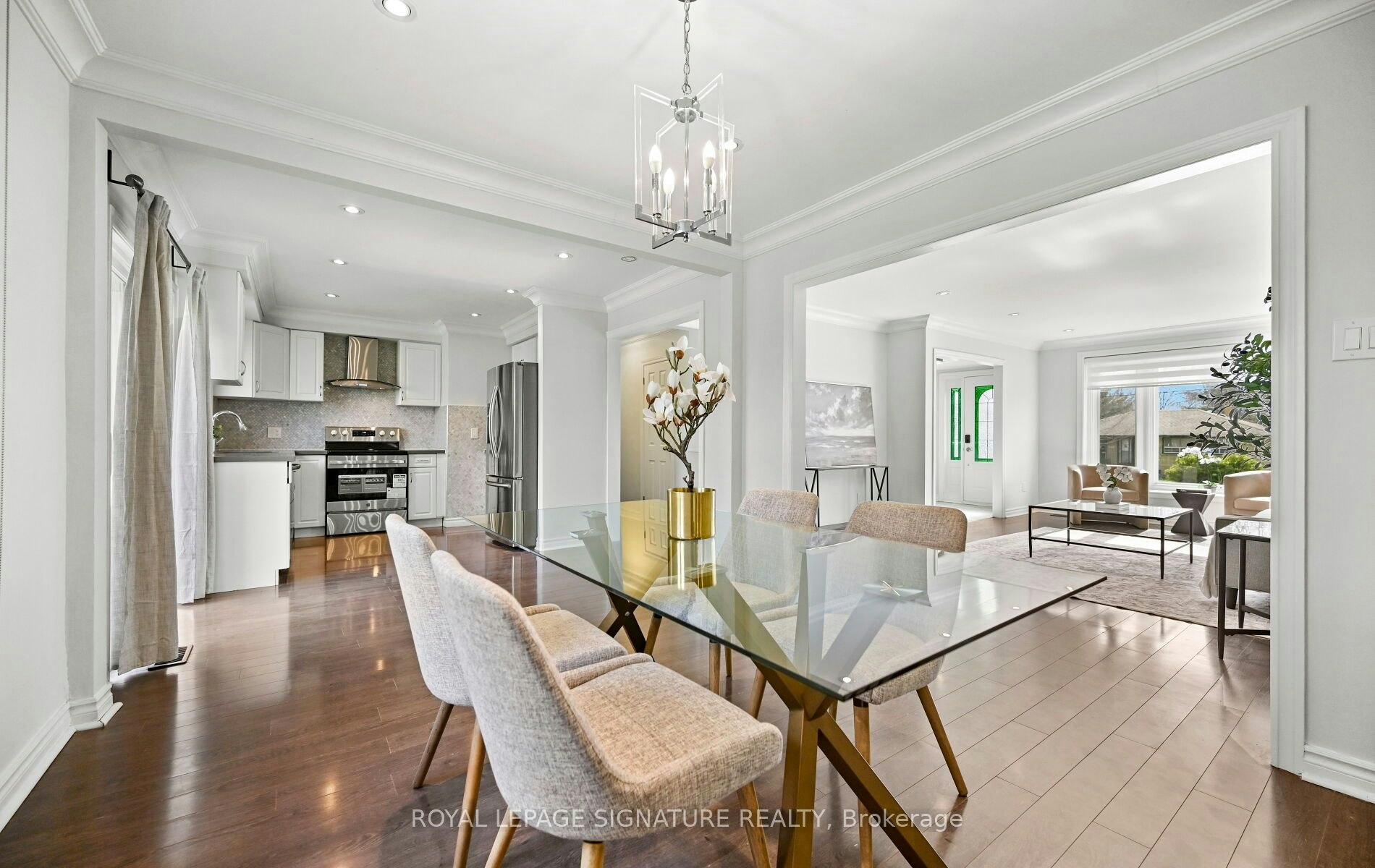 1207 Pinegrove Road, Oakville, ON, L6L 2W8