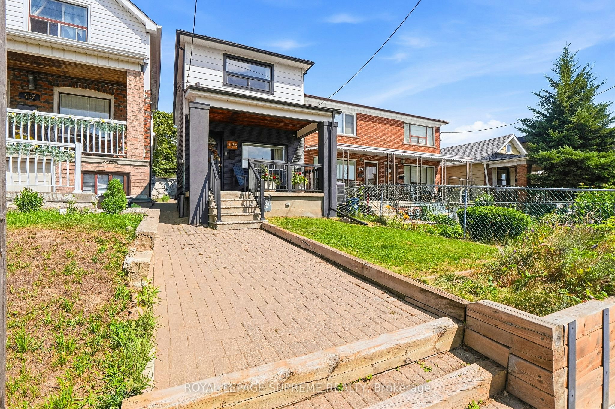 395 Mcroberts Avenue, Toronto, ON, M6E 4R1