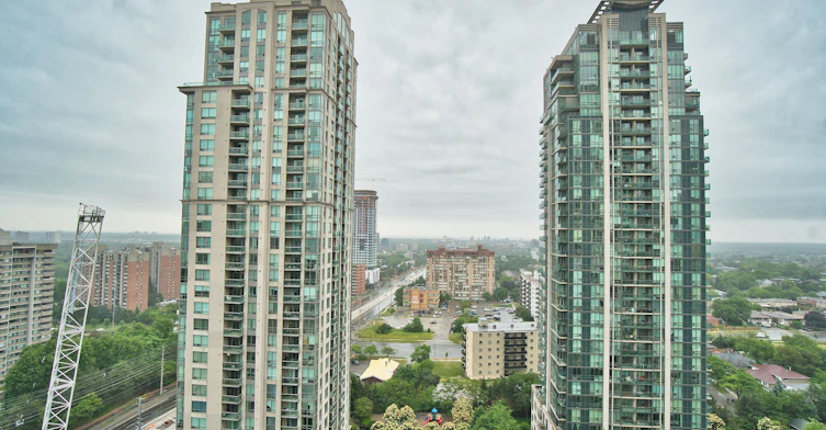 1705-30 Elm Drive W, Mississauga, ON, L5B 0N6 - 17
