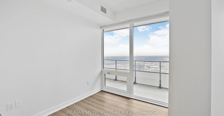 448 Burnhamthorpe Rd W 5611 N/A, Mississauga, ON, L5B 0R4 - 17
