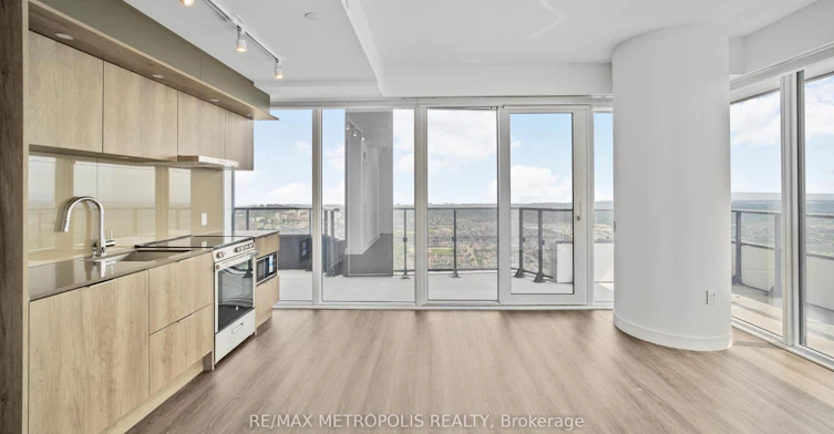 448 Burnhamthorpe Rd W 5611 N/A, Mississauga, ON, L5B 0R4 - 6