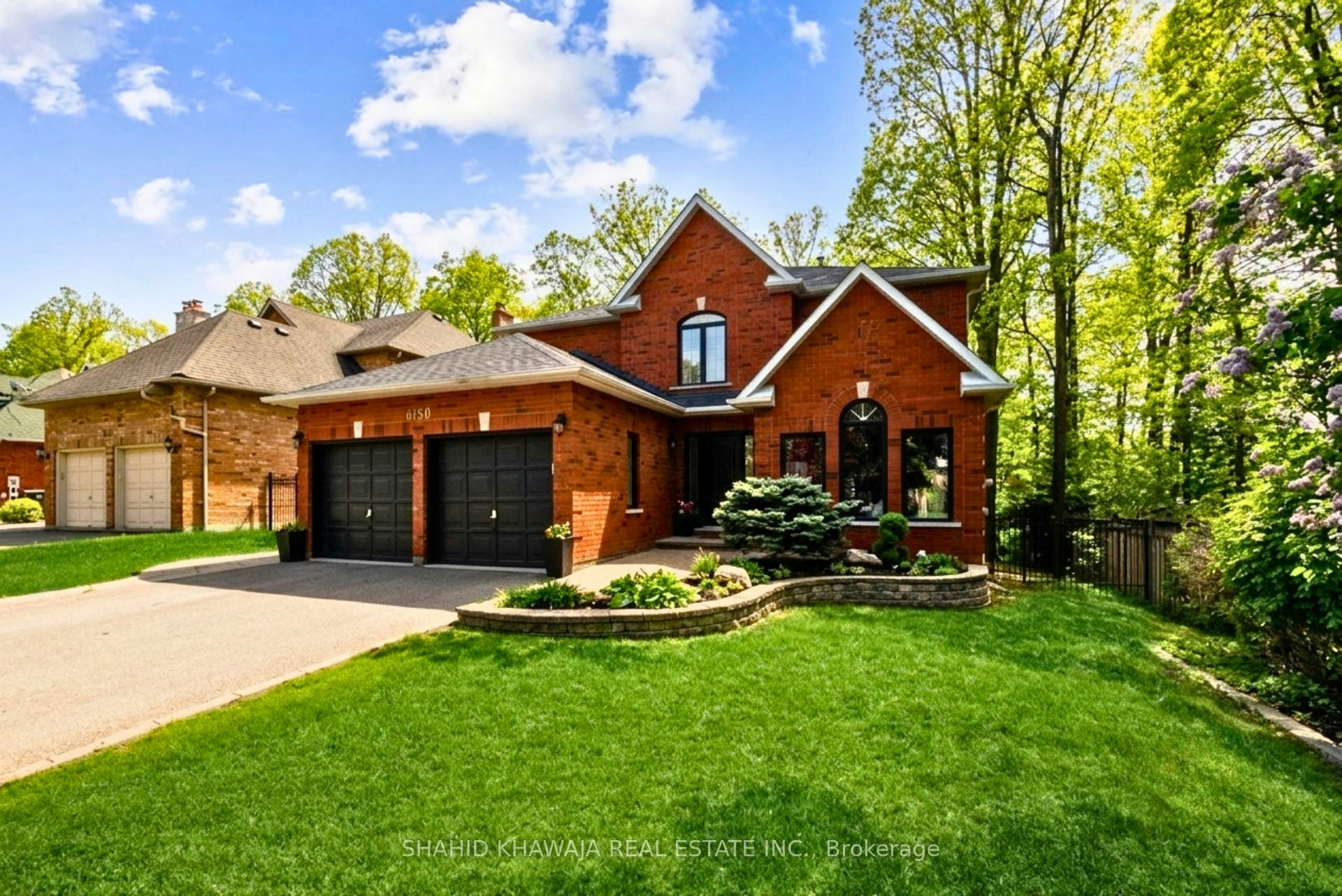 6150 Bankhead Court, Mississauga, ON, L5V 1L9