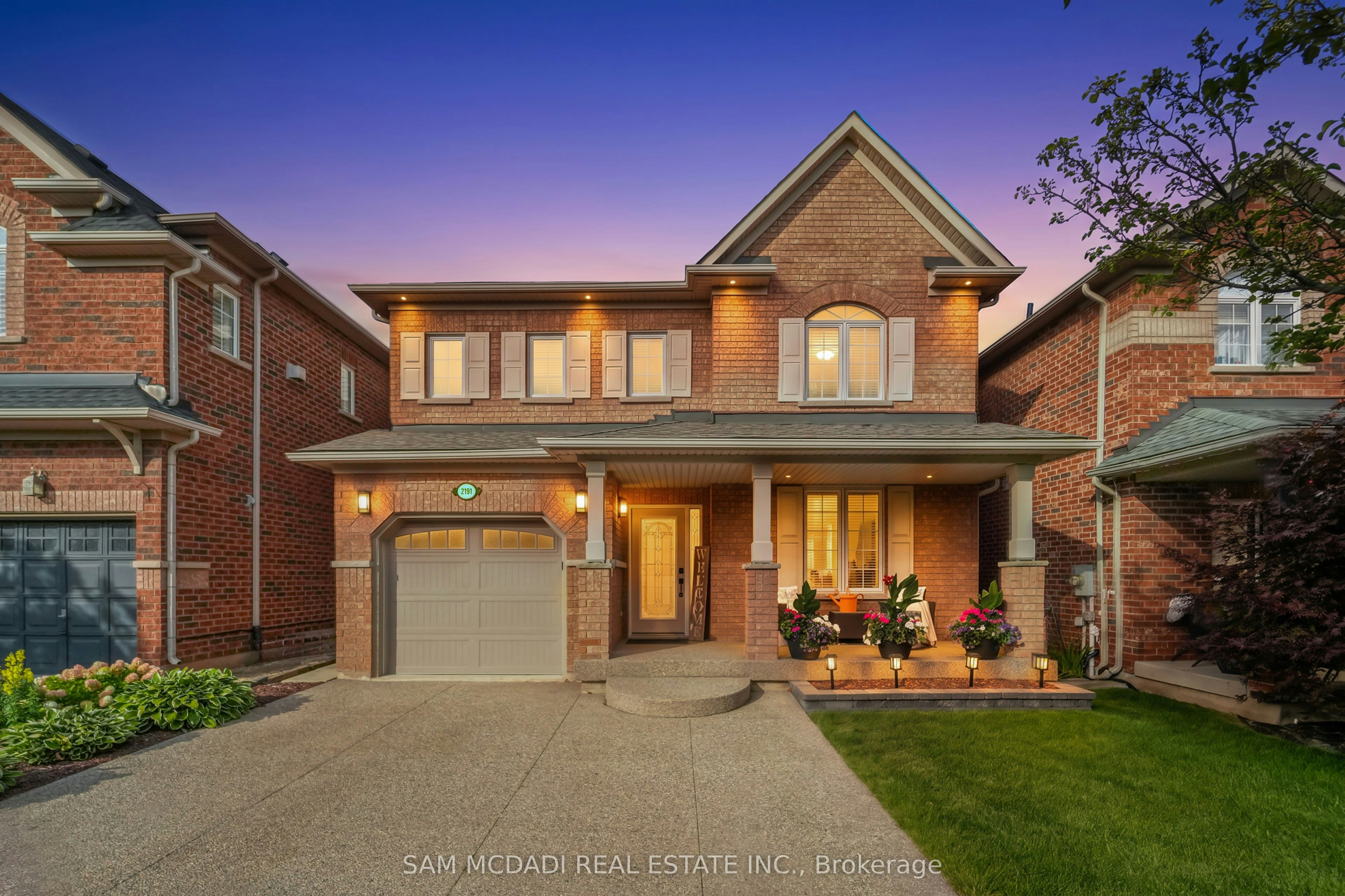 2191 Coldwater Street, Burlington, ON, L7L 7K2