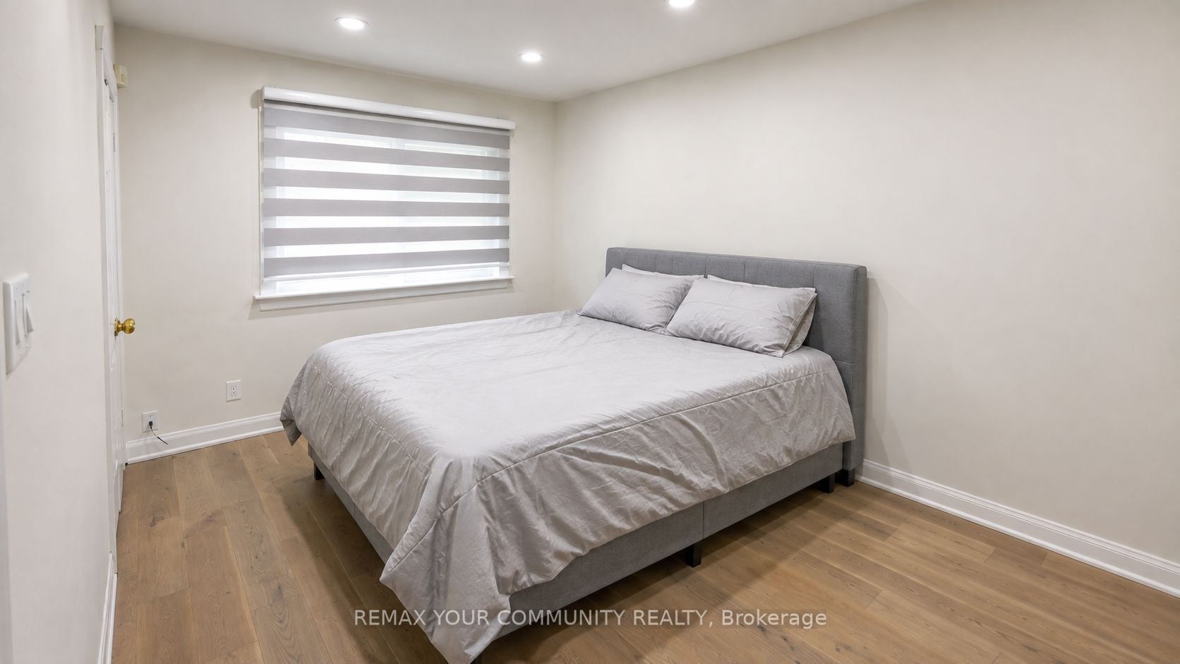 39 South Kingsway N/A, Toronto, ON, M6S 3T2 - 10