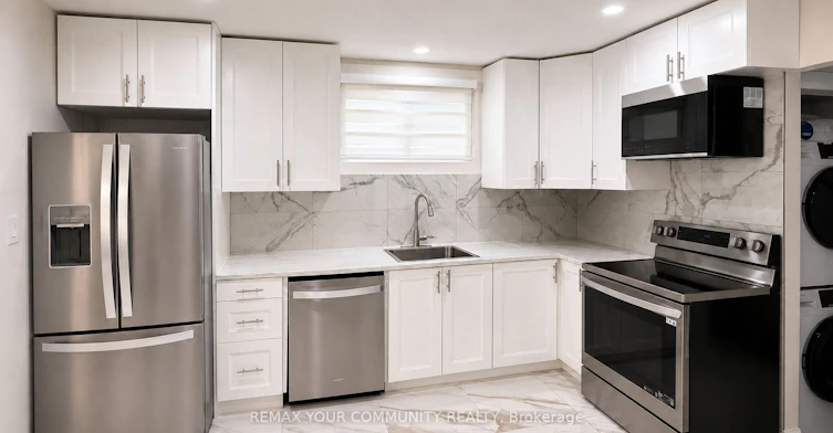 39 South Kingsway N/A, Toronto, ON, M6S 3T2 - 6