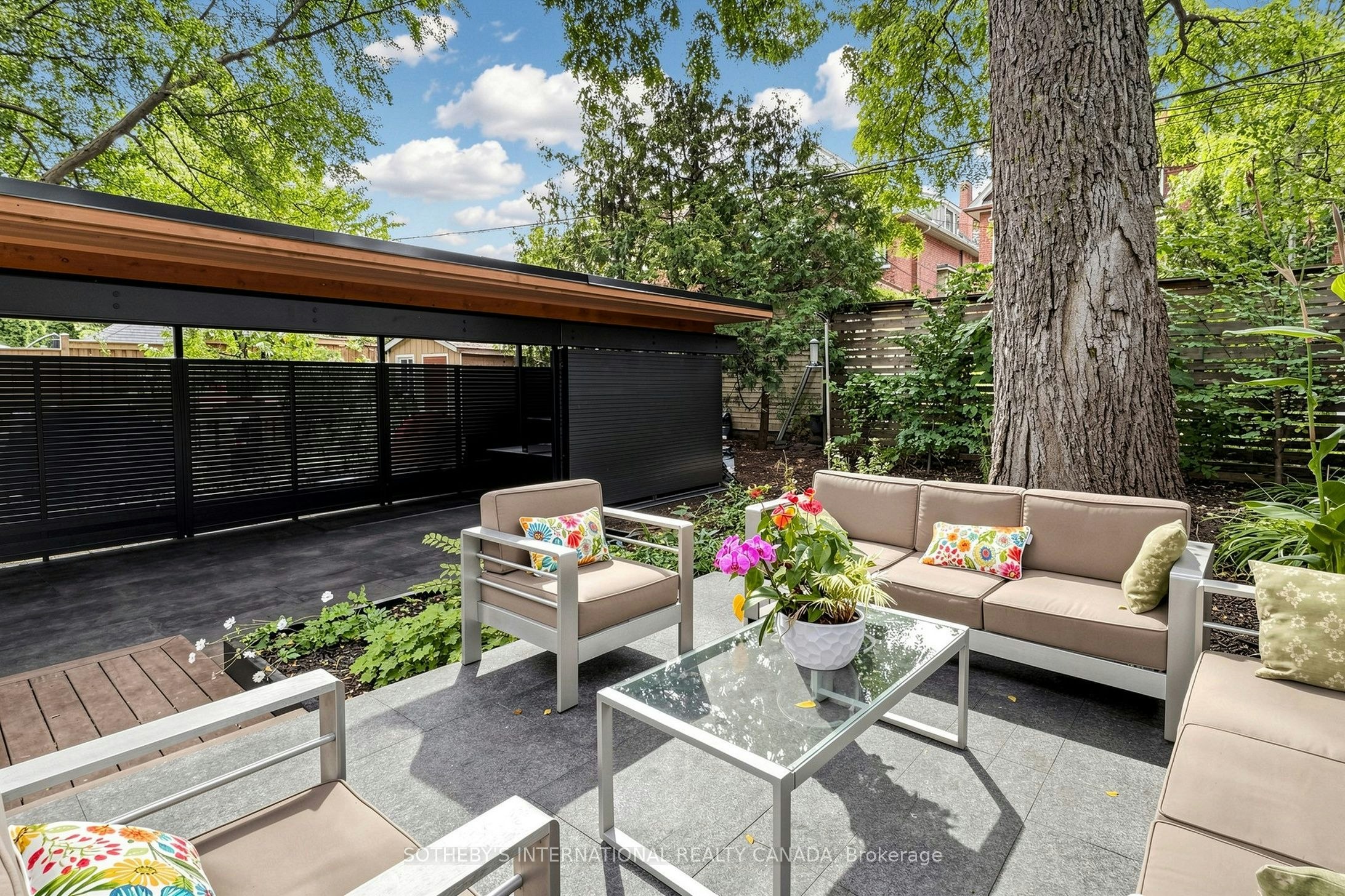 24 Glenholme Avenue, Toronto, ON, M6H 3A9 - 42