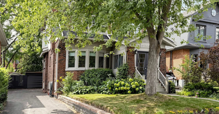 24 Glenholme Avenue, Toronto, ON, M6H 3A9 - 2