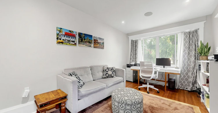 24 Glenholme Avenue, Toronto, ON, M6H 3A9 - 36